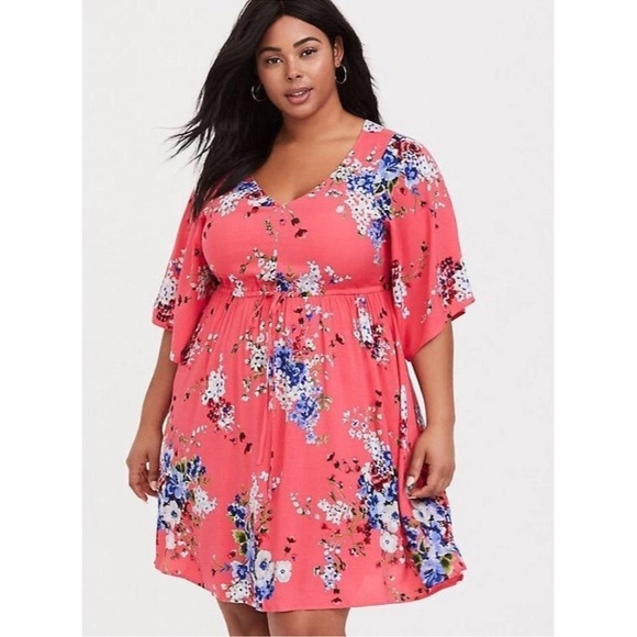Women's Torrid Red Blue Floral Mini Dress Plus Size 1X - Picture 1 of 9